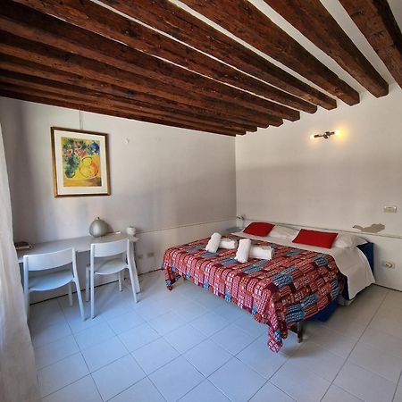 Veneziacentopercento Rooms Exterior foto